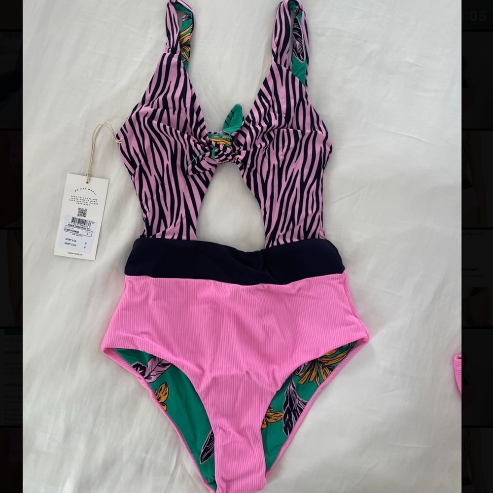 MAAJI Striped Fantasy Sherbet One-Piece
Swimsuit. Reversible, size small